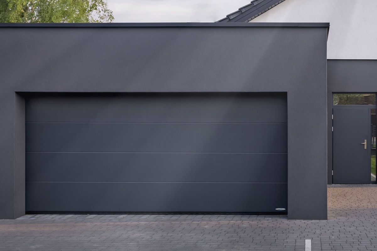 Moderne Tore im Trockenbau: Präzise Installation und passgenaue Integration für funktionale und ästhetische Raumlösungen in privaten und gewerblichen Bereichen. Ihr zuverlässiger Partner im Innenausbau. Nielsen Innenausbau.